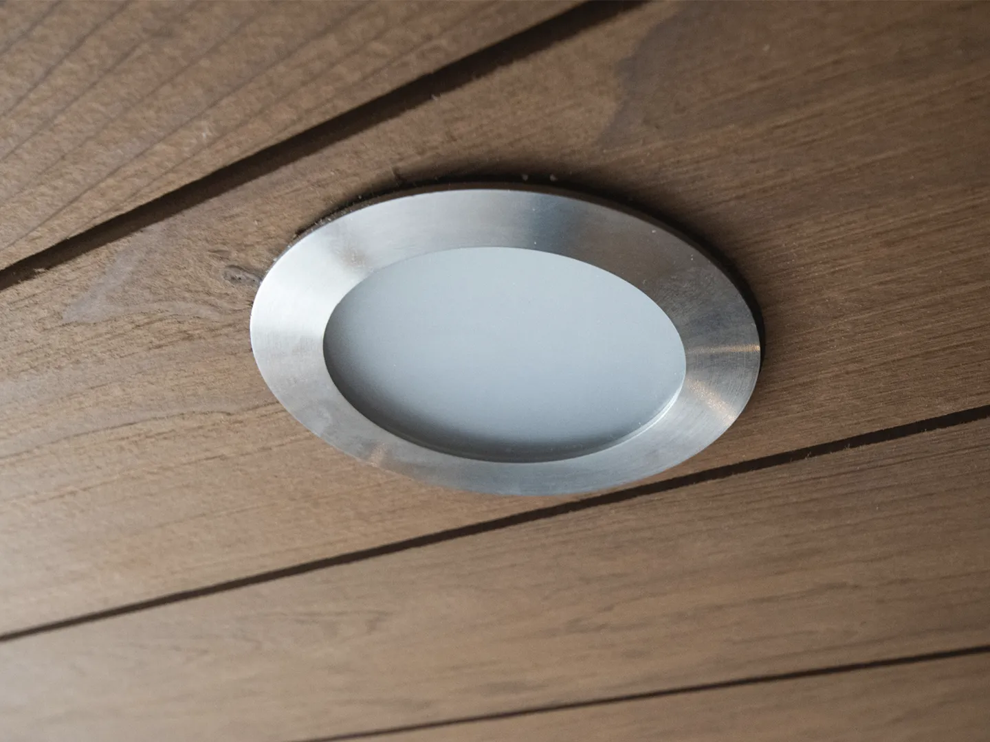 Sauna_tilbehør_Spot_til_sauna_hvidt_lys_WW2800K125_graderIP6824V_6378_Billeder_web_1_1440x1080