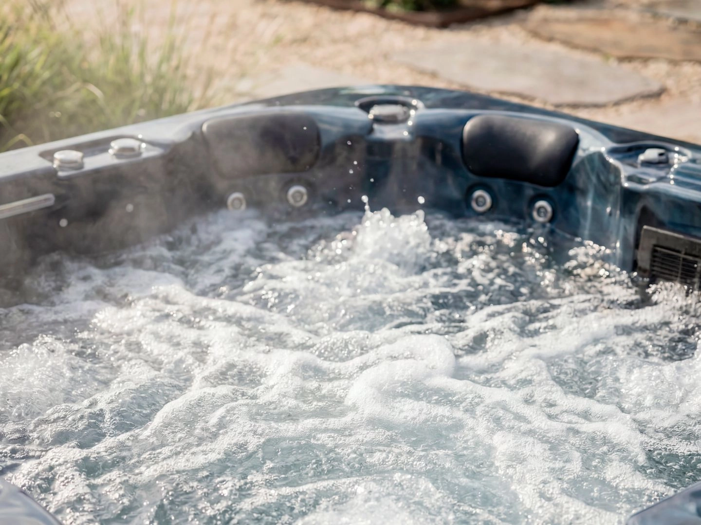 Marbella outdoor spa - Picture 10